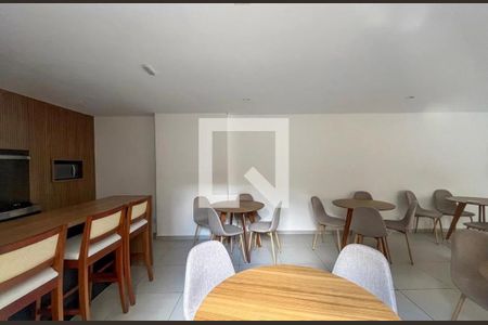 Apartamento à venda com 40m², 2 quartos e sem vagaÁrea comum - Salão de festas