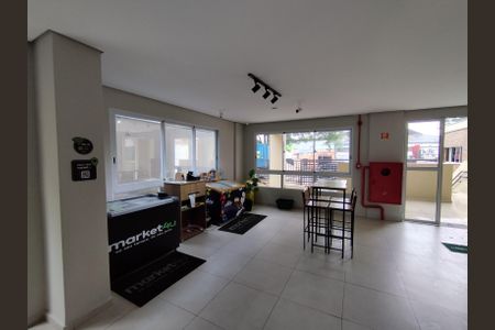 Apartamento à venda com 40m², 2 quartos e sem vagaÁrea comum