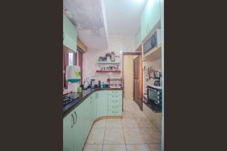 Apartamento à venda com 76m², 2 quartos e 1 vagaCozinha