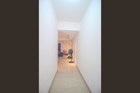 Apartamento à venda com 76m², 2 quartos e 1 vagaCorredor