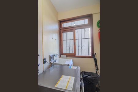 Apartamento à venda com 76m², 2 quartos e 1 vagaÁrea de Serviço