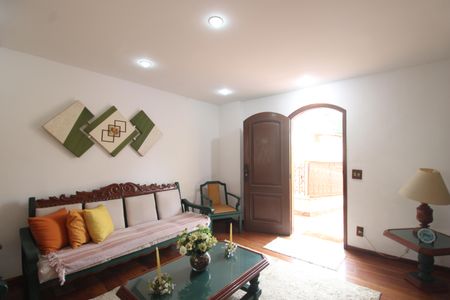 Sala de casa de condomínio para alugar com 2 quartos, 300m² em Jacarepaguá, Rio de Janeiro