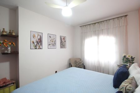 Casa de condomínio à venda com 300m², 2 quartos e 5 vagasQuarto