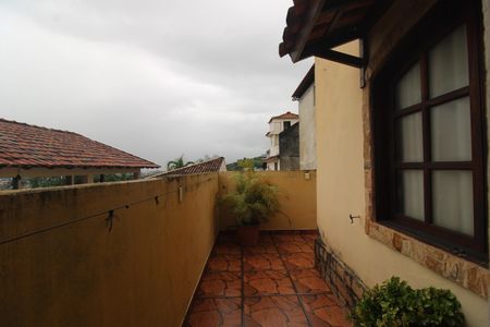 Casa de condomínio à venda com 300m², 2 quartos e 5 vagasÁrea de serviço