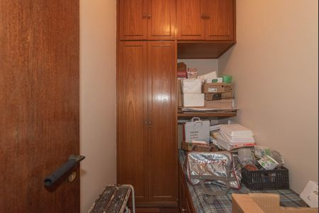 Apartamento para alugar com 210m², 4 quartos e 4 vagasLavanderia - Quarto de Serviço