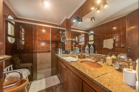 Apartamento para alugar com 210m², 4 quartos e 4 vagasBanheiro da Suíte 1