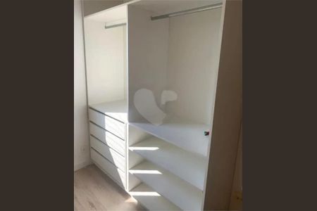 Apartamento à venda com 3 quartos, 77m² em Jardim Ester, São Paulo