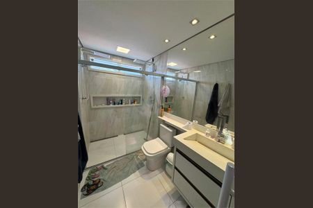 Casa à venda com 3 quartos, 220m² em Jardim Catarina, São Paulo