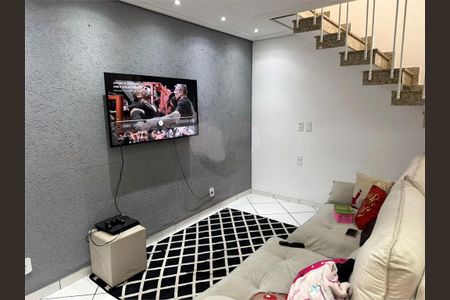 Casa à venda com 3 quartos, 220m² em Jardim Catarina, São Paulo