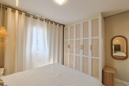 Apartamento à venda com 64m², 2 quartos e 2 vagasSuíte