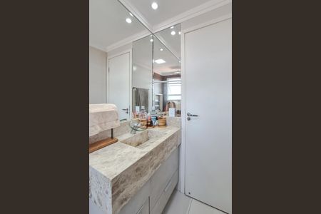 Apartamento à venda com 64m², 2 quartos e 2 vagasBanheiro Social