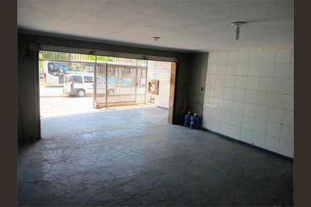 Casa à venda com 3 quartos, 214m² em Jardim Bela Vista, Santo André