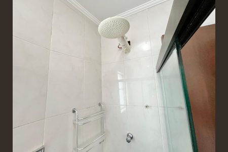 Casa à venda com 355m², 4 quartos e 6 vagas Casa à venda com 355m², 4 quartos e 6 vagasBanheiro