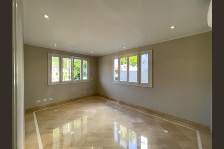 Casa de condomínio à venda com 470m², 5 quartos e 6 vagas Casa de condomínio à venda com 470m², 5 quartos e 6 vagasFoto 08