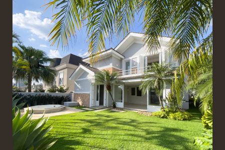 Casa de condomínio à venda com 470m², 5 quartos e 6 vagas Casa de condomínio à venda com 470m², 5 quartos e 6 vagasFoto 20