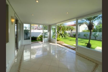 Casa de condomínio à venda com 470m², 5 quartos e 6 vagas Casa de condomínio à venda com 470m², 5 quartos e 6 vagasFoto 17