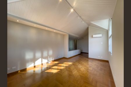 Casa de condomínio à venda com 470m², 5 quartos e 6 vagas Casa de condomínio à venda com 470m², 5 quartos e 6 vagasFoto 23