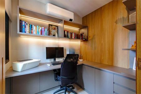 Apartamento à venda com 3 quartos, 117m² em Moema, São Paulo