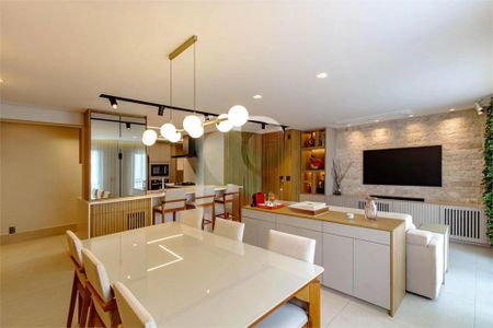 Apartamento à venda com 3 quartos, 117m² em Moema, São Paulo