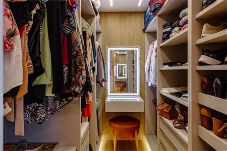 Apartamento à venda com 3 quartos, 117m² em Moema, São Paulo