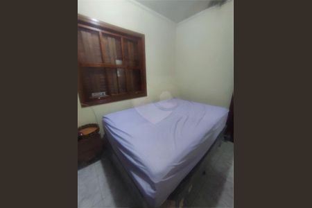 Casa à venda com 80m², 2 quartos e 1 vaga