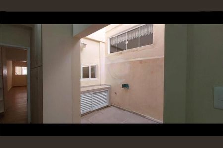 Casa à venda com 160m², 3 quartos e 1 vaga