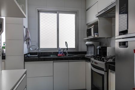 Apartamento à venda com 88m², 3 quartos e 2 vagasCozinha