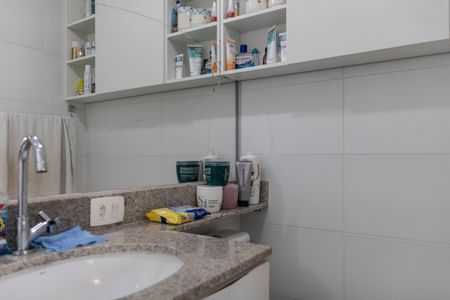 Apartamento à venda com 88m², 3 quartos e 2 vagasBanheiro da Suíte