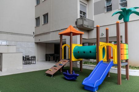 Apartamento à venda com 88m², 3 quartos e 2 vagasÁrea comum - Playground