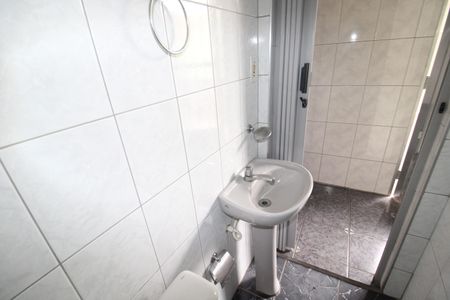 Casa para alugar com 60m², 2 quartos e sem vagaLavabo