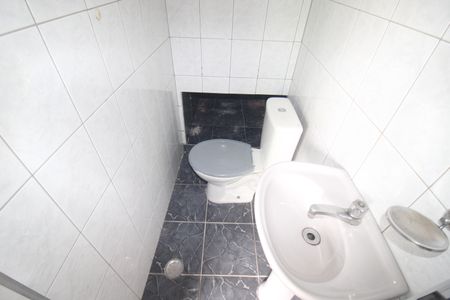 Casa para alugar com 60m², 2 quartos e sem vagaLavabo