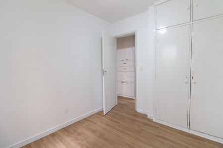 Quarto 2 de apartamento para alugar com 3 quartos, 59m² em Caxingui, São Paulo