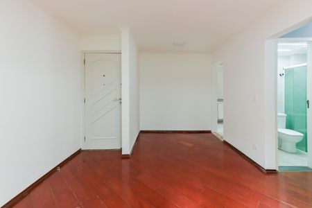 Sala de apartamento para alugar com 2 quartos, 59m² em Caxingui, São Paulo