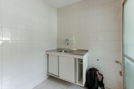 Apartamento para alugar com 59m², 2 quartos e 1 vaga Apartamento para alugar com 59m², 2 quartos e 1 vagaCozinha e Área de Serviço