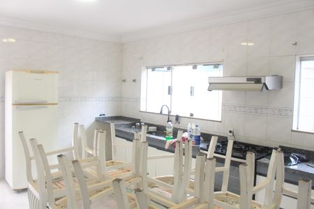 Casa à venda com 540m², 4 quartos e sem vagaCozinha