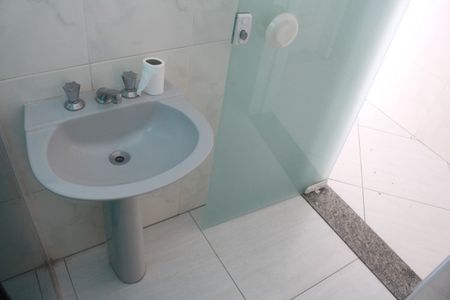 Casa à venda com 540m², 4 quartos e sem vagaBanheiro 2