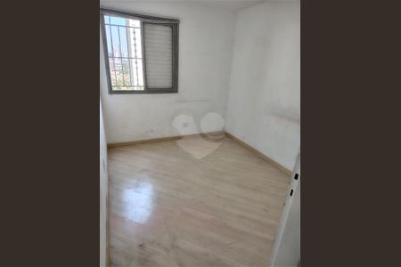 Apartamento à venda com 64m², 2 quartos e 1 vaga