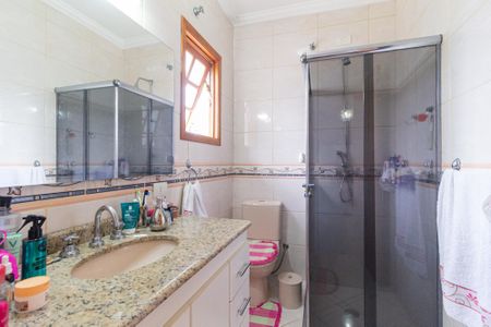 Casa de condomínio para alugar com 617m², 3 quartos e 4 vagas Casa de condomínio para alugar com 617m², 3 quartos e 4 vagasBanheiro da suíte 2