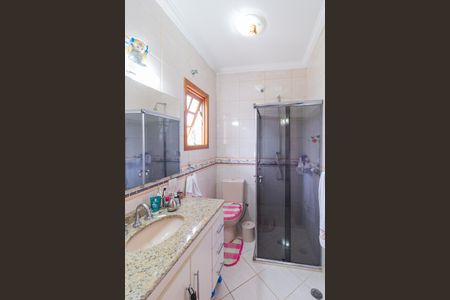 Casa de condomínio para alugar com 617m², 3 quartos e 4 vagas Casa de condomínio para alugar com 617m², 3 quartos e 4 vagasBanheiro da suíte 2