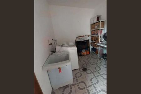 Casa à venda com 5 quartos, 220m² em Cidade Vargas, São Paulo