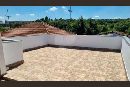 Casa à venda com 5 quartos, 220m² em Cidade Vargas, São Paulo