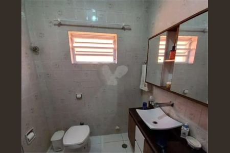 Casa à venda com 5 quartos, 220m² em Cidade Vargas, São Paulo