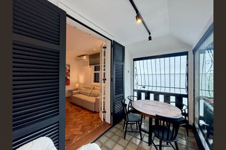 Varanda da sala de apartamento à venda com 1 quarto, 62m² em Jardim Botânico, Rio de Janeiro
