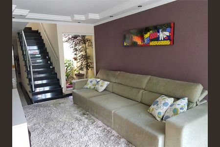 Casa à venda com 3 quartos, 200m² em Penha de França, São Paulo