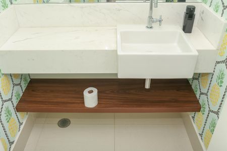 Apartamento à venda com 81m², 2 quartos e 2 vagasLavabo