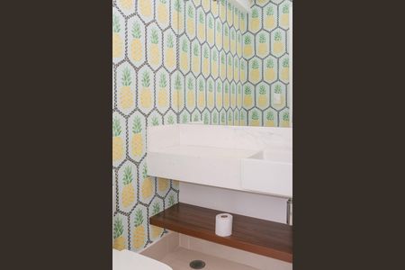 Apartamento à venda com 81m², 2 quartos e 2 vagasLavabo