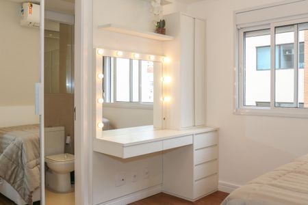 Apartamento à venda com 81m², 2 quartos e 2 vagasSuíte 2