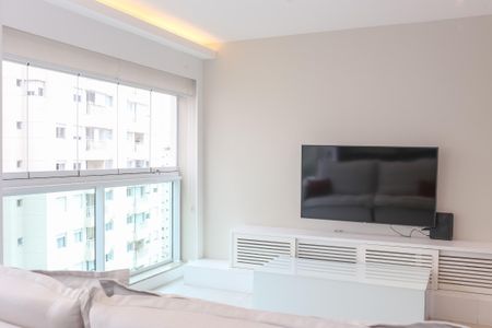 Apartamento à venda com 81m², 2 quartos e 2 vagasSala