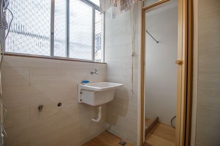 Apartamento à venda com 120m², 4 quartos e 1 vagaÁrea de Serviço