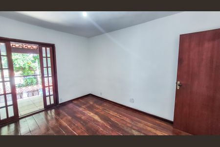 Casa de condomínio para alugar com 80m², 3 quartos e 2 vagasQuarto 1